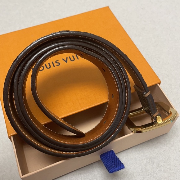 💥SALE💥Authentic Louis Vuitton Damier Belt - Picture 11 of 14